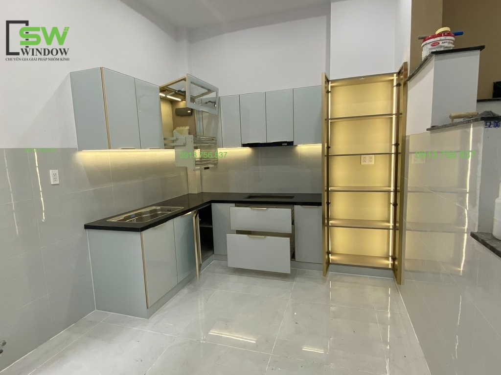 Giới thiệu dịch vụ phân phối lắp đặt tủ bếp nhôm kính