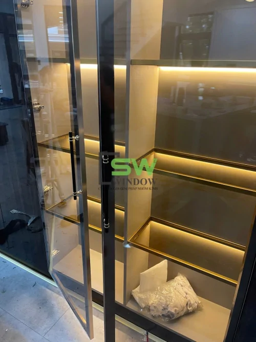 Tại Sao Nên Làm Tủ Quần Áo Nhôm Cánh Kính – Lựa Chọn Hoàn Hảo Cho Không Gian Hiện Đại